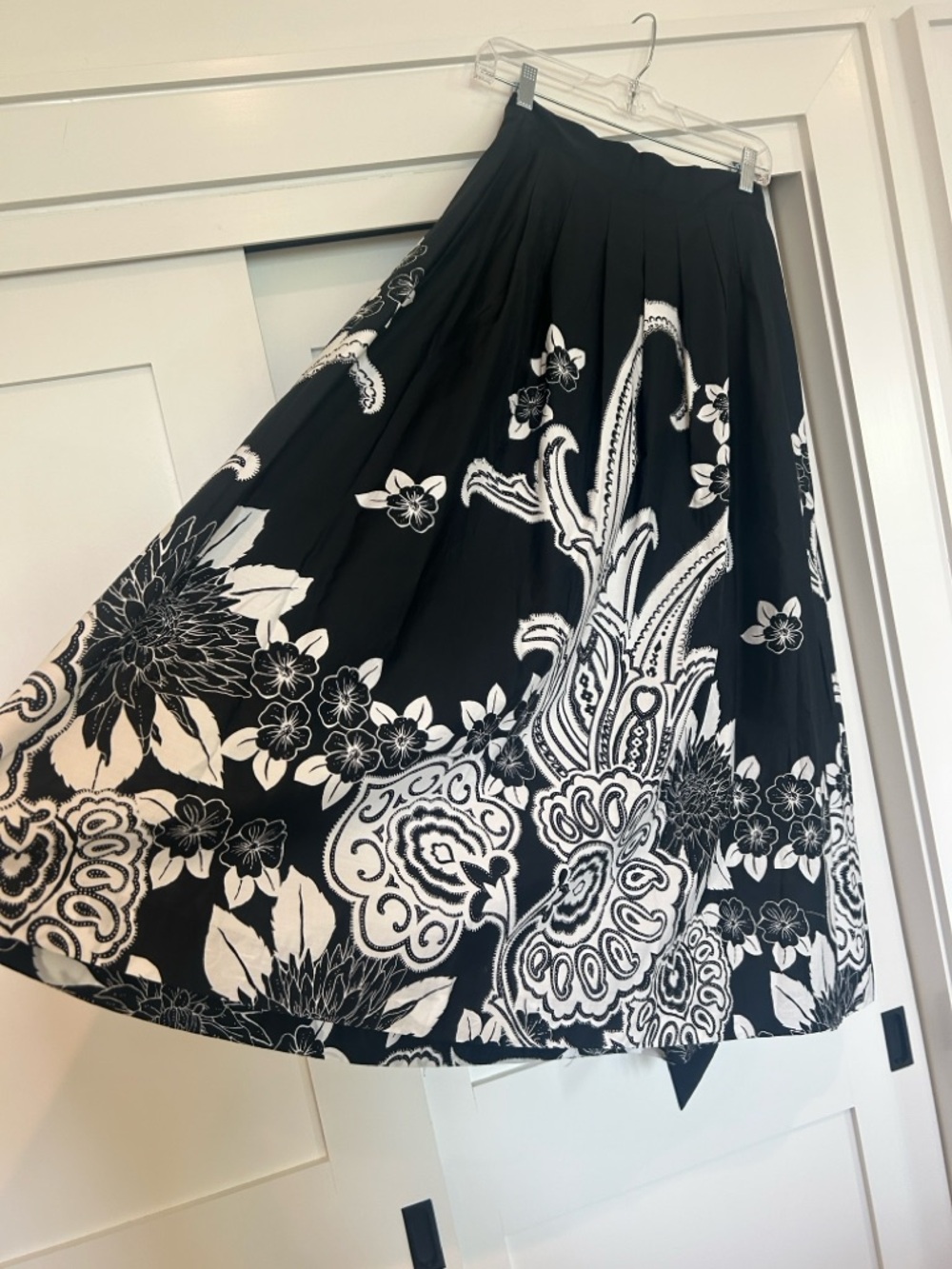 New without tags Talbots black and white full pleated midi skirt